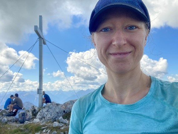 Portrait Julia Gundermann ESI Germany