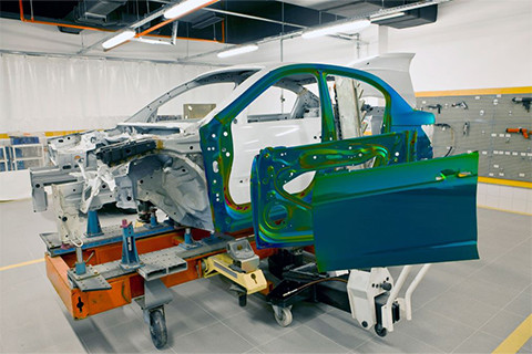 스탬핑된 자동차 도어 부품